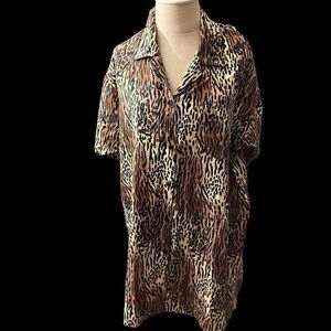 MARLA KIM TIGER XS TOP. / SZ: M. / EUC